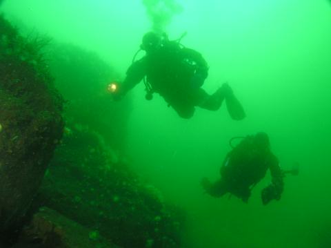 Juni-06-020